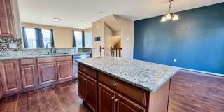 Available 07-08-26! Townhouse w/Garage - Pet Friendly - All Appliances Convey! Gallery 22