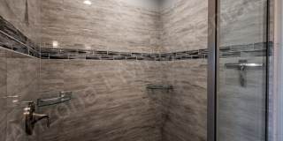 DON'T MISS THIS THREE BEDROOM TOWNHOUSE IN A PRIME LOCATION Gallery 19