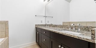7809 Laurel Crest Drive Gallery 12