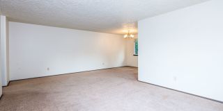 Charming 2BR Condo with a Garage in the Highly Desired McGillivray Neighborhood! Gallery 18