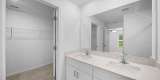 Modern 3 bedroom 2 bathroom single family home in Lehigh Acres Gallery 19