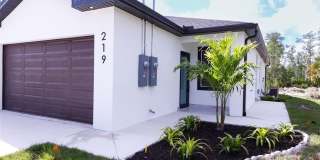 219 Greenbriar Boulevard Gallery 1