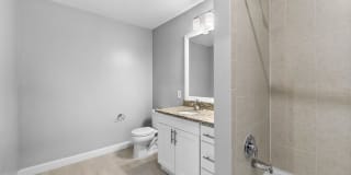 Harbor Pointe Gallery 89