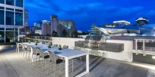 EVIVA On Cherokee Gallery 57