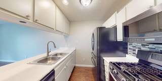 6752 Lagrange Drive Gallery 6