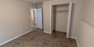 Large 4 bedroom Duplex Gallery 25