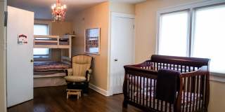 Gorgeous 4-Bed 2-Bath in Beaver Hills Gallery 19