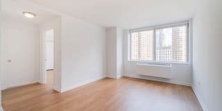 180 Riverside Boulevard 180 Riverside Boulevard Gallery 15