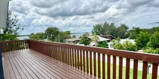 Downtown Clermont - Beautifully Renovated 2-Bed/1-Bath Upstairs Unit with Stunning Lake Minneola Views- Gallery 8