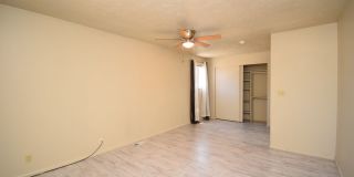 Quiet 3 bed Duplex in Murray –  Near Ski Resorts with Mountain Views!! Gallery 17