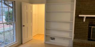4 BR 3 BATH in Cedar Creek! Gallery 17