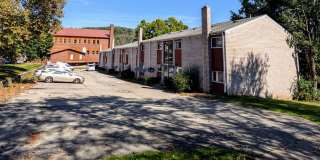 221 Westinghouse Avenue Gallery 1
