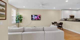 1054 E Heritage Club Circle Gallery 18