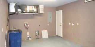 320 Harry Avenue S Gallery 27