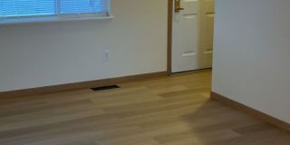 Oak Street Town Homes Gallery 17