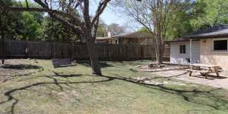 2-BEDROOM IN TERRELL HILLS Gallery 30