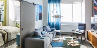 AVA High Line Gallery 8