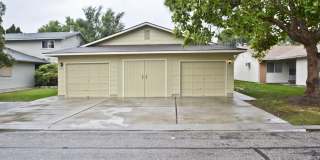 2 Bedroom 1 Bathroom Duplex Located on the Bench Gallery 1