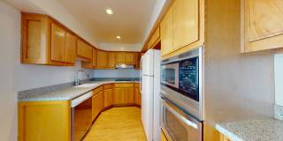 Top Floor 2 Bed, 2 Bath Condo For Rent on California Blvd in Pasadena - Close to Cal Tech! Gallery 15