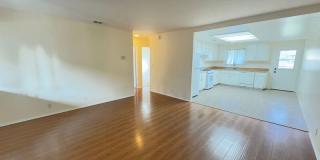 539 N Alameda Ave Gallery 1