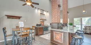 Bardin Oaks Gallery 30