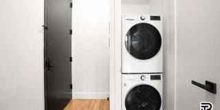 215 South 4th Street Gallery 5