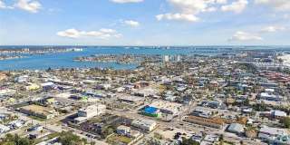 601 76th Avenue Gallery 28