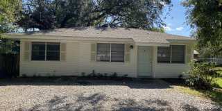 Available NOW! *PET FRIENDLY* Gallery 1