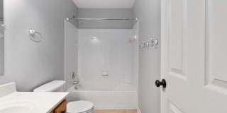 1126 HAMPTON Street Gallery 33