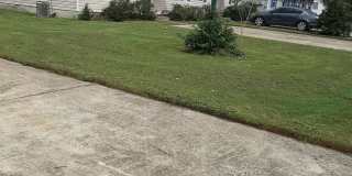 704 Green Street Gallery 1