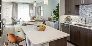 Avalon Great Neck Gallery 3