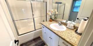$500 OFF 1ST MONTHS RENT!! Modern and Chic 2 bed 2.5 bath in Newport Beach!!! Gallery 31