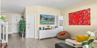 8128 NW 108th Ct Gallery 3