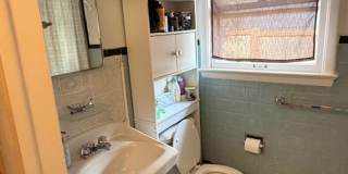 2 bed 1 bath in great location Gallery 3