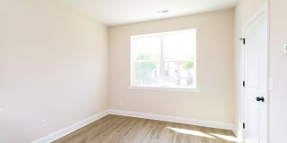 Beautiful 3BR 3.5BA Townhome w/ Full Appliance Kitchen • Garage Parking in West End Gallery 13