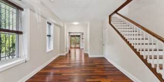 3 Level Semi-Detached Row Home in Columbia Heights Gallery 8