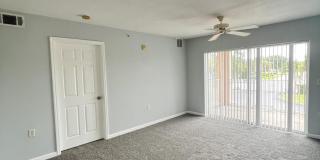 301 SW Palm Drive Gallery 9