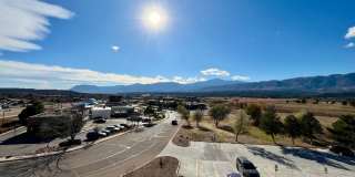 Trailhead Flats Gallery 9