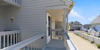 525 SW Central Avenue Gallery 4