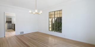342 N Orange Dr Gallery 12