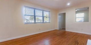 5072 FRENCH Street Gallery 16