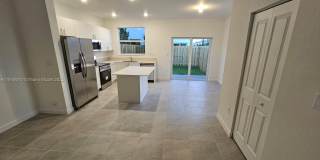 2618 SE 27th Ct Gallery 12