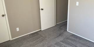 Southdale Square Gallery 40