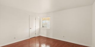 1756 W ECHO Lane Gallery 21