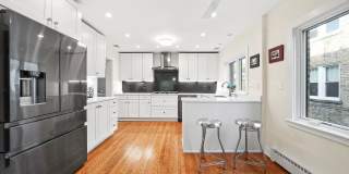 2545 W Lunt Avenue Gallery 2