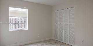 10121 NW 51st Ln Gallery 21