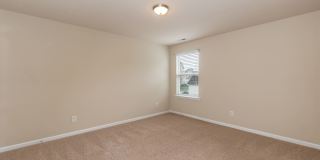 Gorgeous LARGE Family Home! Gallery 23