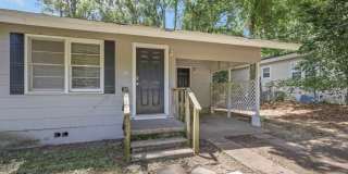 4 bed 2 bath house, Walk to Stadium!! Available July 2026 Gallery 11