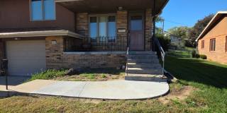 Spacious 3 Bedroom Duplex! Available Now! Gallery 1