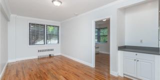 140 E Hartsdale Avenue unit: 1G Gallery 6
